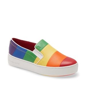 🌈 Dylan Rainbow Striped Leather Slip-On Sneaker Size 7.5 🌈